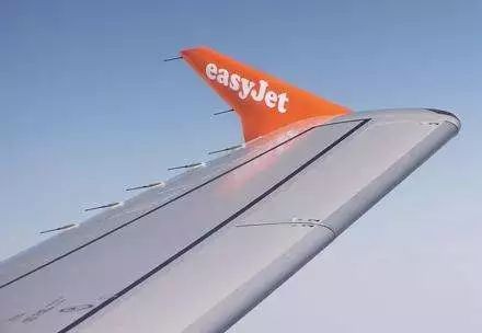 达索猎鹰7X出了什么故障?客机被闪电击中还有救吗?