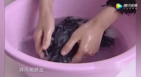 毛衣缩水、变形怎么办？教你一招，立马复原！