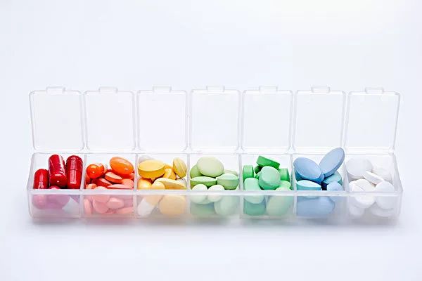 抗生素千万不要滥用,抗生素消炎药是不是少吃