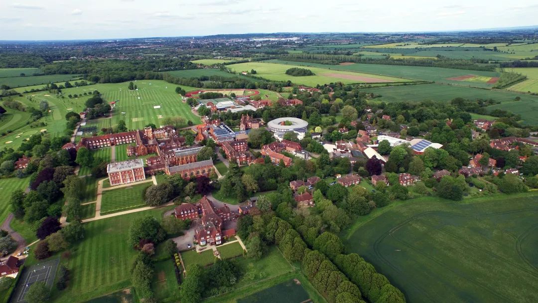 英国贵族学校,英国的贵族学校精英教育