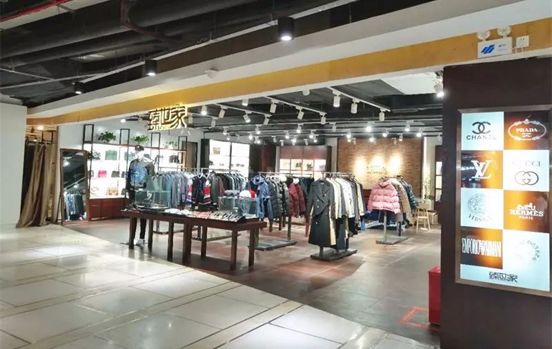 火爆之后骤冷!开始拓展潮牌、书店、童乐、餐饮的中大门,真能扮演好经开商业扛把子?