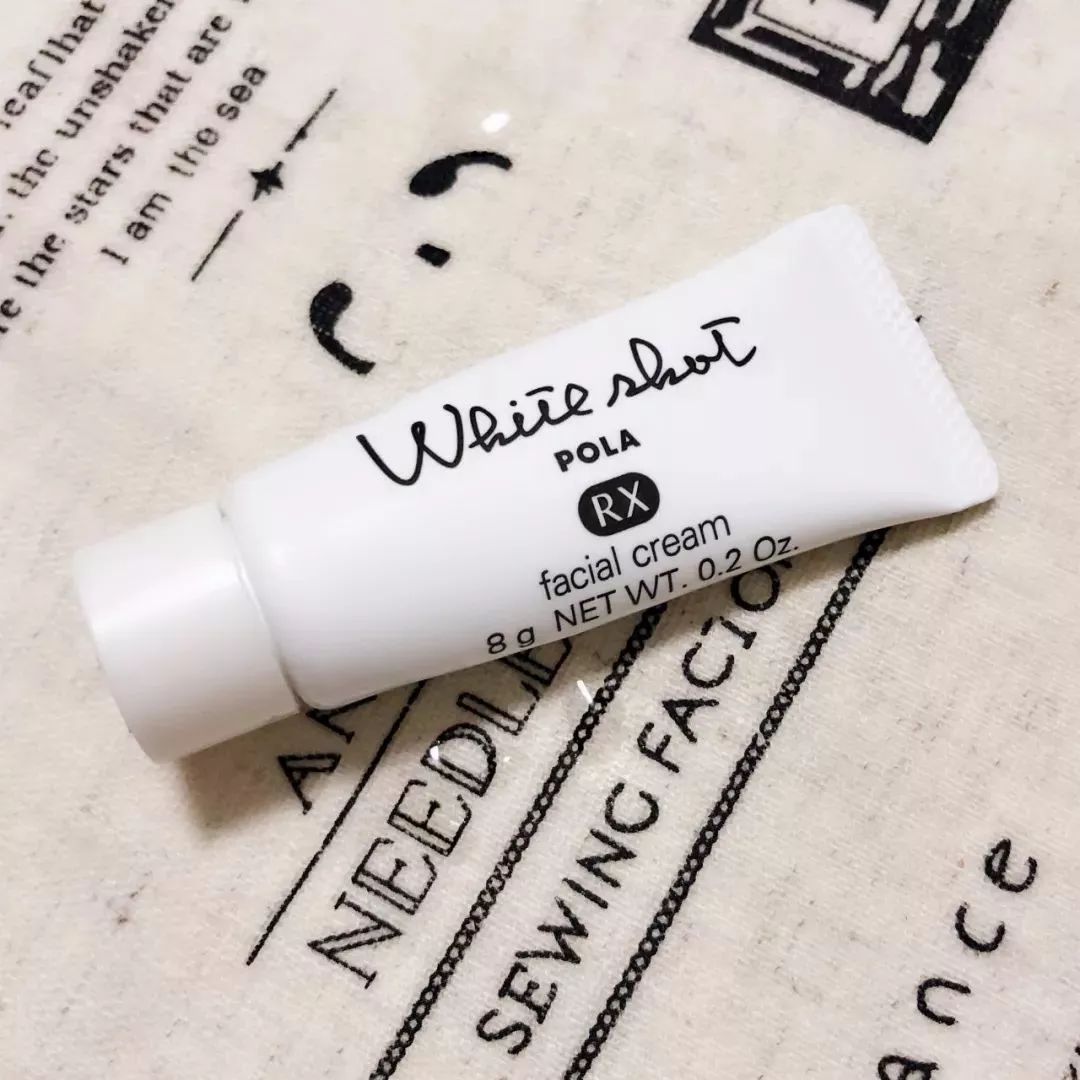 卡诗洗发水黑钻1000ml是什么颜色,卡诗黑钻洗发水测评