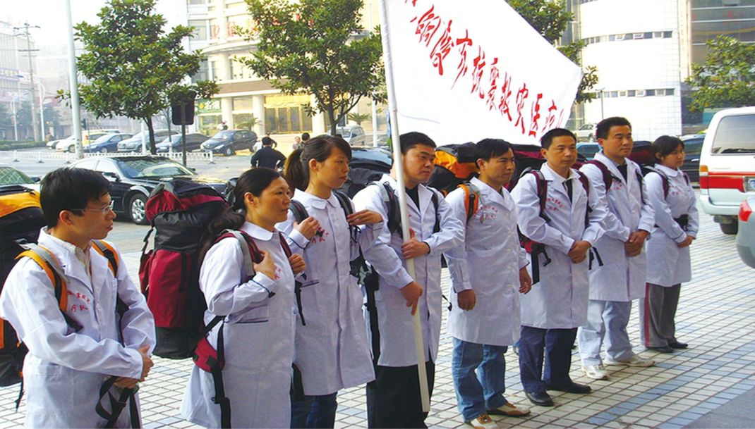 栉风沐雨铸辉煌,栉风沐雨铸华章
