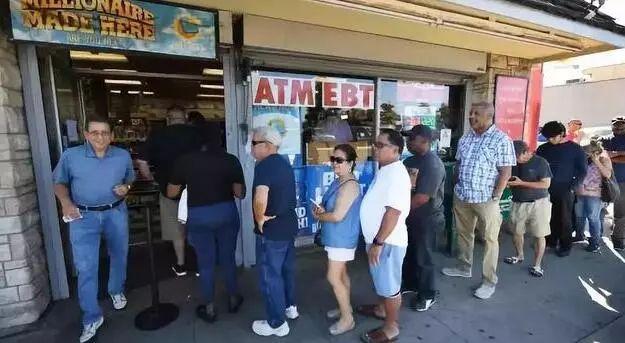 *b大**oss锦鲤！一张彩票开出111亿元巨奖，带火了美国代购“彩票”！但海淘彩票，靠谱吗？