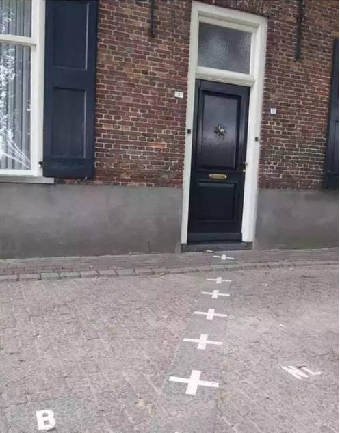 世界上最奇葩的国界线竟然长这样,盘点世界上最奇葩的10条国界线