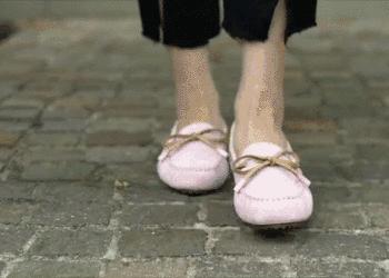 澳洲羊毛豆豆鞋搭配,秋冬加绒豆豆鞋什么颜色百搭