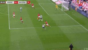 摒弃“双核”？科瓦奇的中场实验依然无果