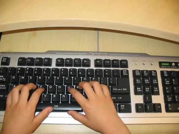 网上兼职打字日薪300套路有多深,正规网上兼职打字员靠谱吗