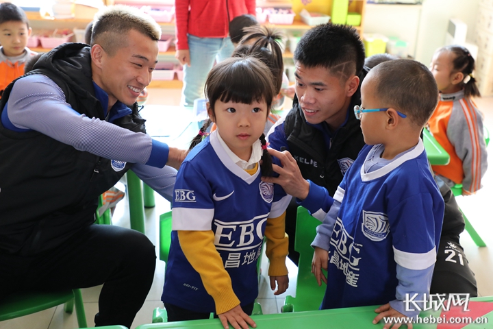 快乐足球欢乐无限,快乐足球主题乐园