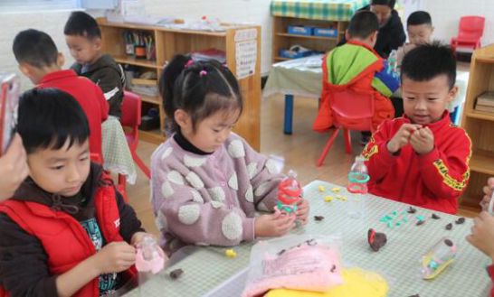 「每日微报」渭南12岁男孩当家照顾父亲被推荐参评中国好少年