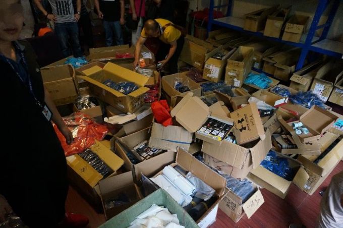 淘宝卖家被投诉卖假冒品牌讹钱,淘宝卖家卖假货告我恶意退款