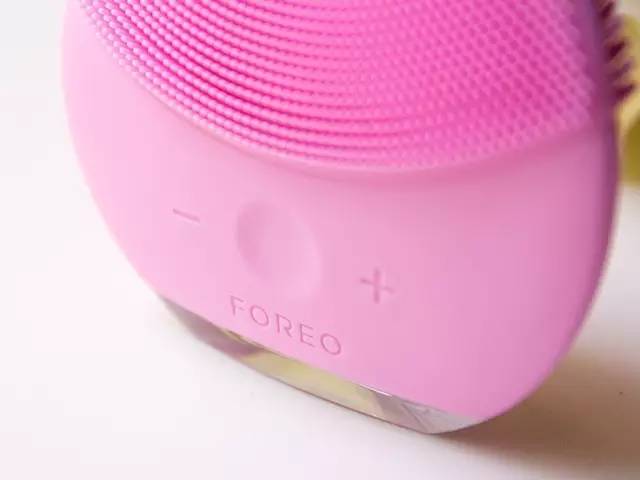 11.11超级团丨用手洗脸八千次，也不如用它洗一次干净