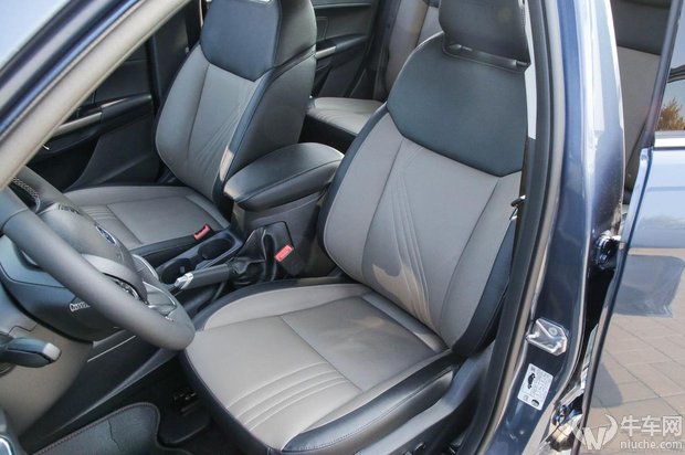 试驾全新福特福睿斯,福睿斯性价比