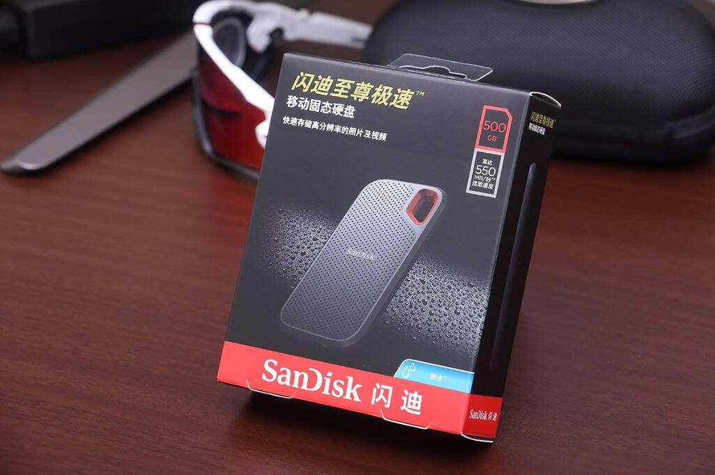 闪迪500g移动固态硬盘,闪迪加强版240固态硬盘怎么样