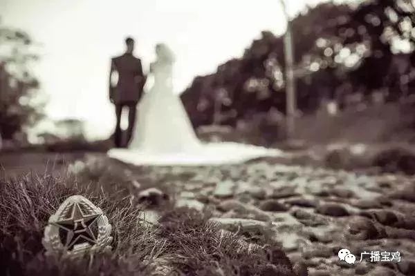 宝鸡升级版《芳华》,她嫁给了所有人心中的英雄!