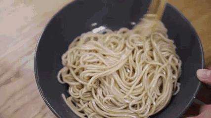 销量超20万网红爆款零食,网红爆款零食销量第一