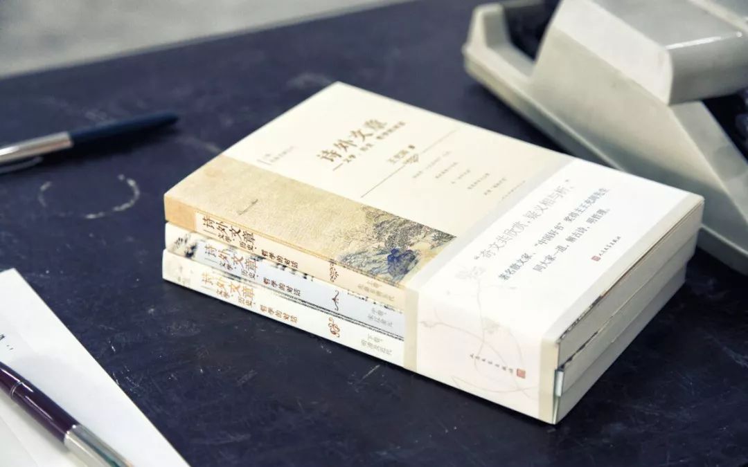 都知道李白的诗歌妙，究竟妙在哪里？