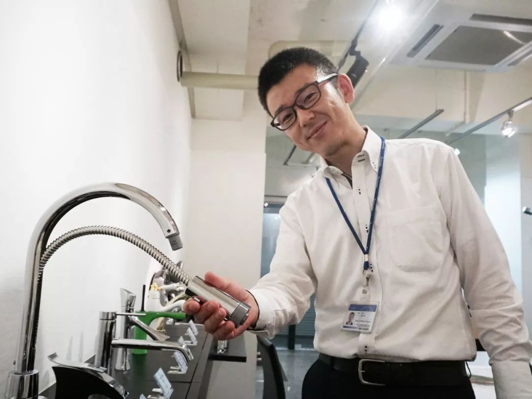 亏损5亿日元的水龙头，一有人气就不卖了！