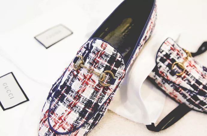 花钱减压｜谁的应援最壕无人性？粉丝的钱都是大风刮来的吗