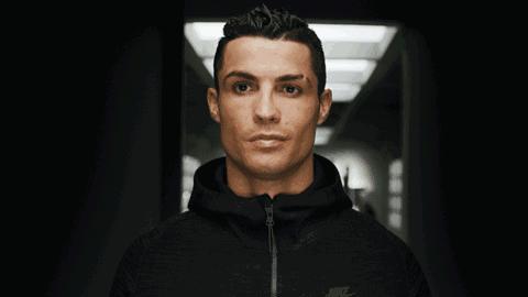 c罗求婚成功女友手戴钻戒照曝光,c罗求婚成功全过程