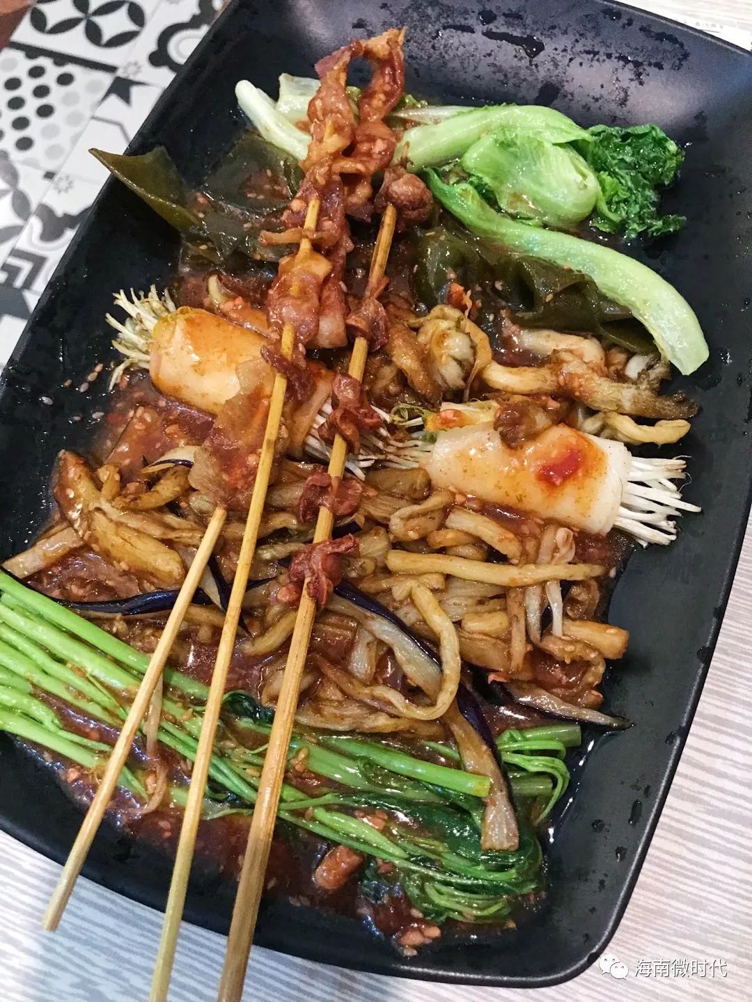 每一个喊着要减肥的海口人，最后都败给了这些宵夜摊！