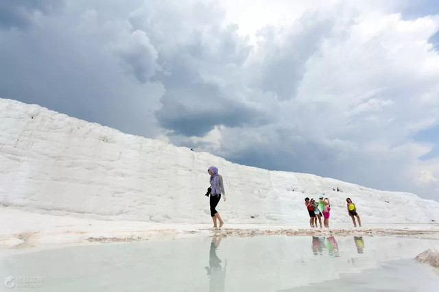 买十万赚十万？土耳其里拉暴跌，这样薅羊毛省出一个LV……