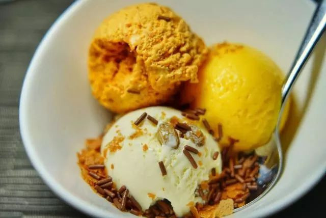 ￥238/位——“爱尔兰生蚝+15种海鲜”畅吃，还送波龙！乐队表演周末哈根达斯！这家希尔顿旗下酒店颠覆吃货想象！