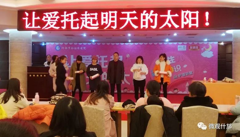 肠胀气哭闹妈妈崩溃,吐奶和肠绞痛