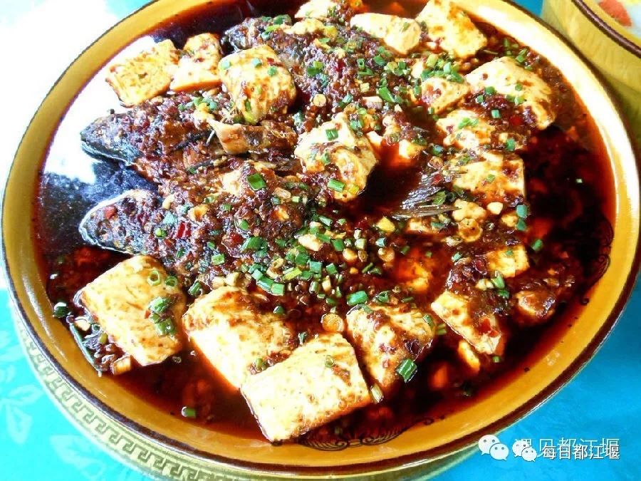 乡村旅游民宿的发展与创新,青城山下大型农家乐