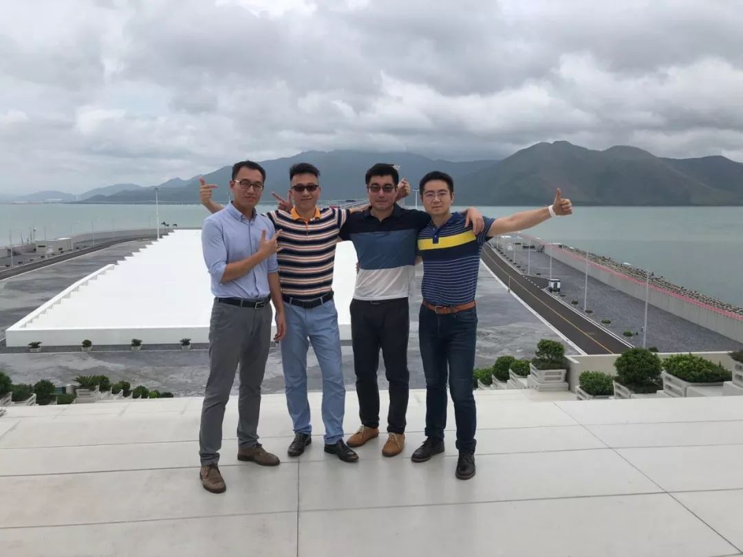 港珠澳大桥工程建设中的河海校友｜宝剑锋从磨砺出——记中交四航院港珠澳大桥项目总平面规划设计经理毛剑峰