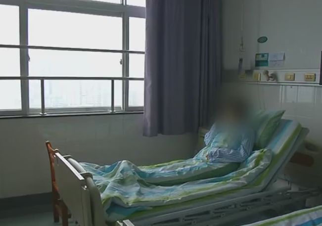 33岁从来没来过月经,42岁女人突然没有来例假什么原因