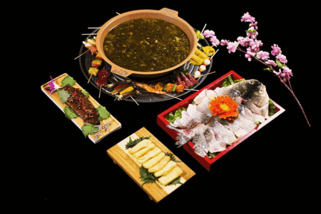 烧烤火锅一体无烟锅,烧烤火锅一体锅美食