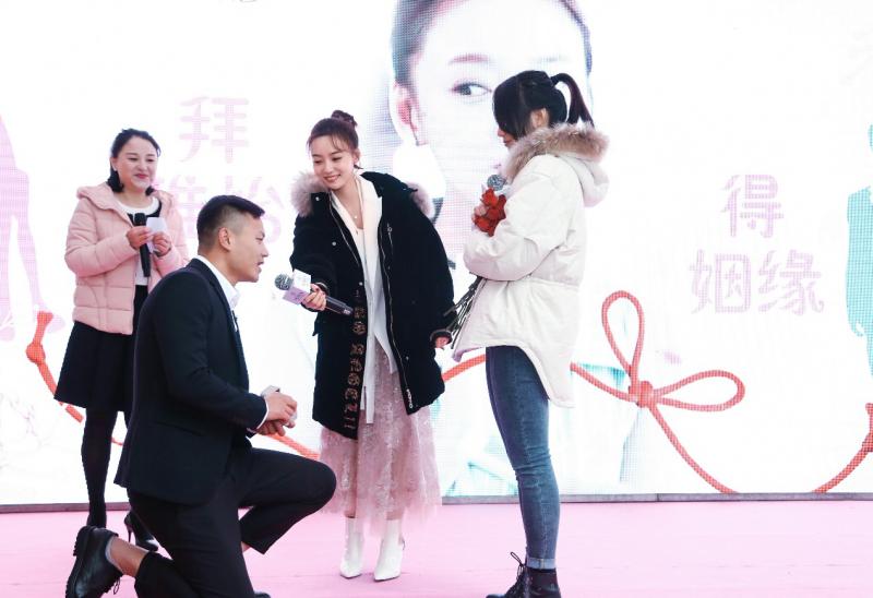 derier蒂爵珠宝直播,蒂爵30分钻戒