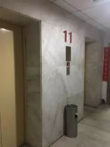 拍卖成交价1亿,拍卖房成交多出100万