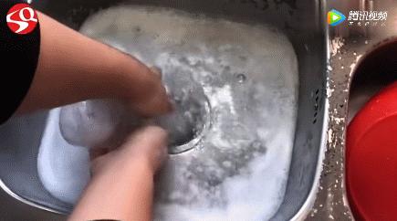 洗发水瓶有妙用别扔,洗发水不要扔