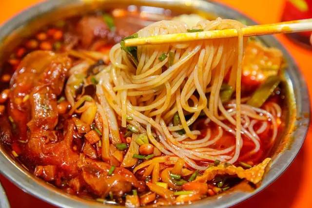 南宁好吃的粉店,南宁巷子最好吃的粉店