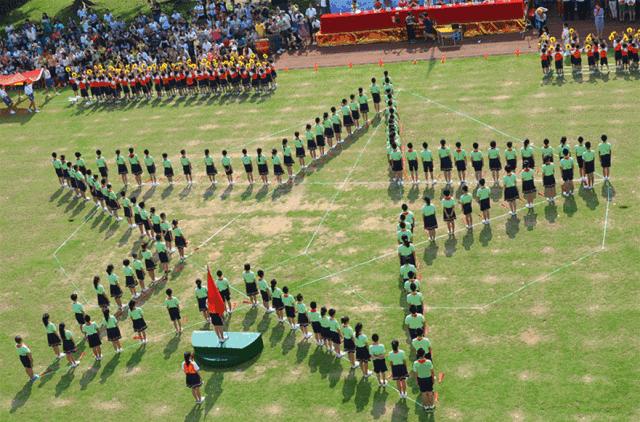 42年历史!西约这所小学用信息学撬动发展,加速崛起!