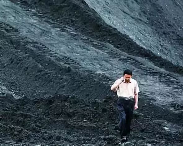 穷得只剩钱的老板,穷的只剩下钱的老总