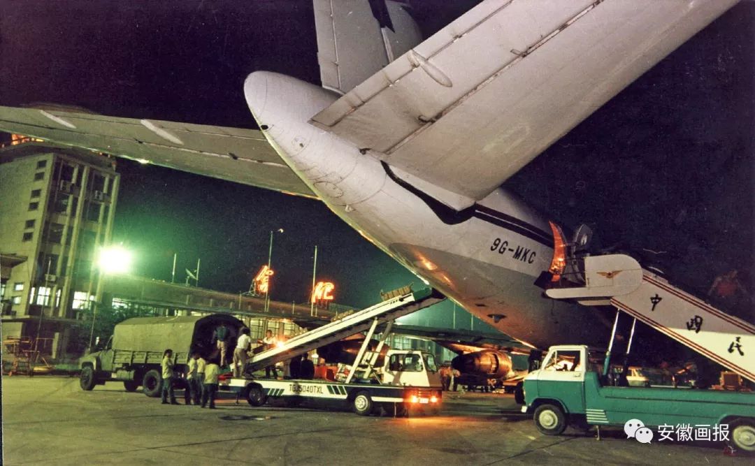 启航新时代央视新闻联播,特别报道直播长江