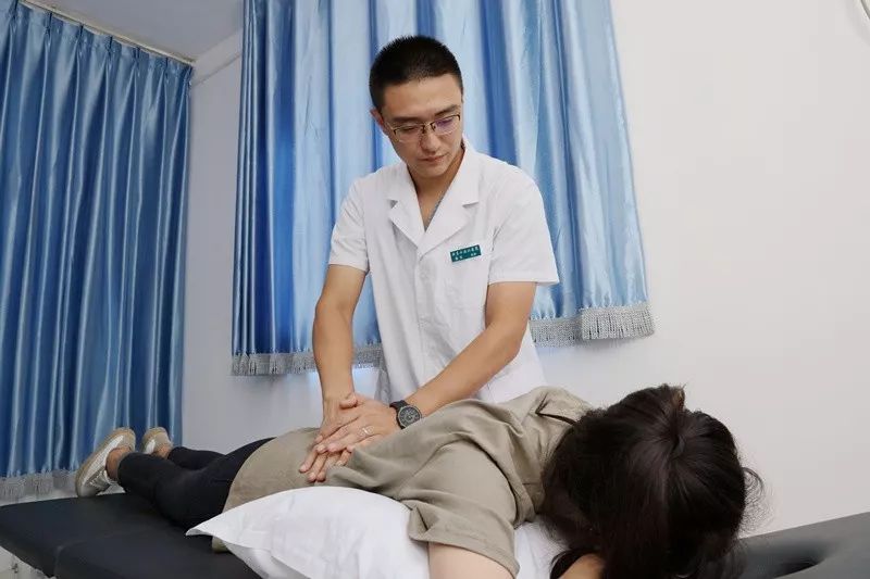 脊柱源性疾病哪里能治疗,脊柱病的诊断与治疗