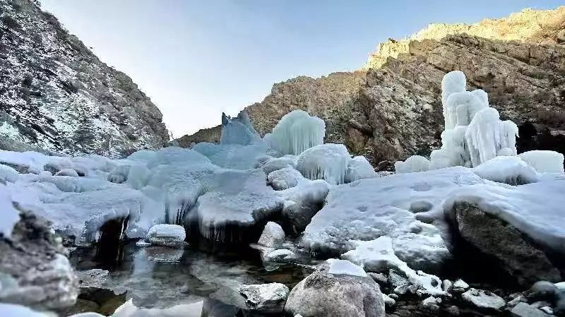 银川雪景贺兰山,银川贺兰山冬日