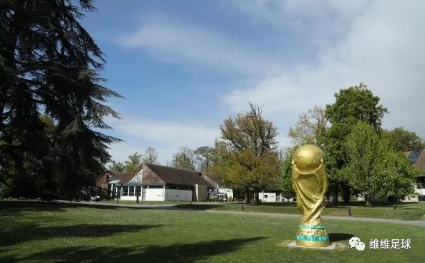 法国足球青训世界第一,克莱枫丹青训营出来的球星