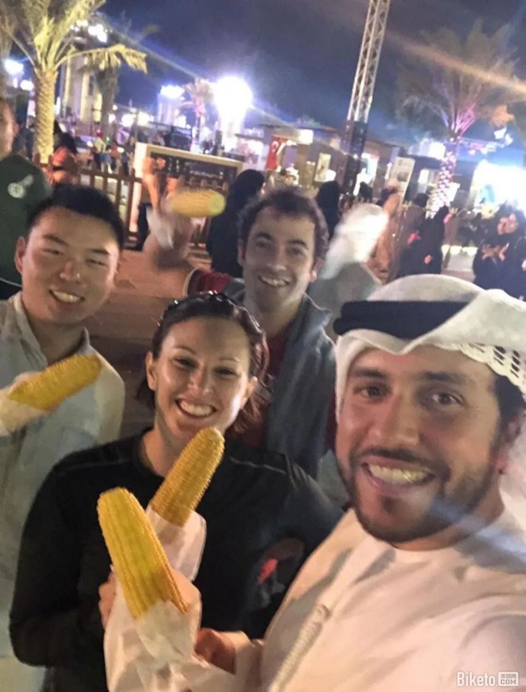 中东土豪越野攻略,中东土豪们的玩车日常