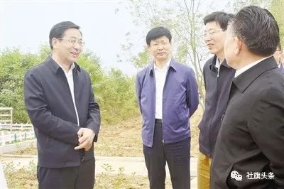 用我的努力换来你的微笑,聚力脱贫攻坚强化农村基层党建