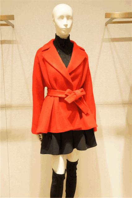 红红火火恍恍惚惚对什么,红色辟邪的寓意