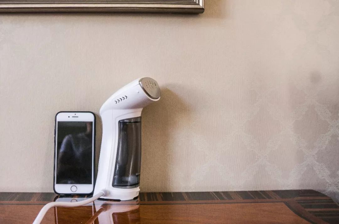 20秒熨烫好一件衣服,10秒烫翘持久定型