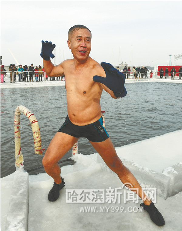 冰雪嘉年华游玩,松花江冰雪嘉年华带娃旅游攻略