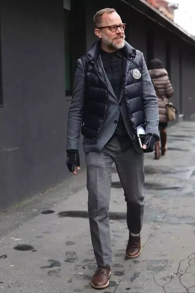 巴黎世家买什么外套最好,巴黎世家8万外套