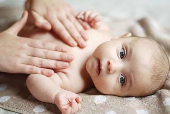 宝宝肚子咕咕叫怎么解决,宝宝肚子咕咕叫的是什么原因