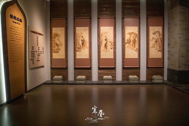 明月处处有，唯有宜春月最明